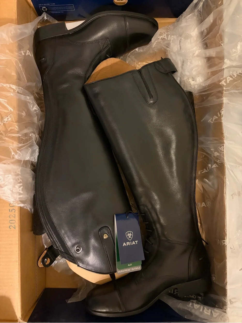 Ariat® Ladies' Heritage Contour II Field Boots - New with Tags (NWT)